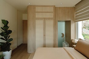 The Gardener by WeDalat