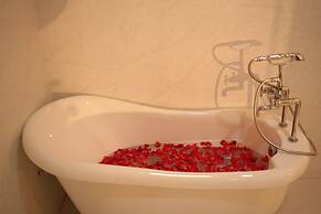 Pleiku & Em Hotel by Gia Lai Tourist