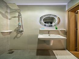 OYO Townhouse 156 Rose Hotel Apartments.