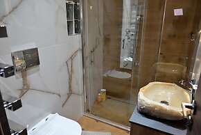 Eugenia s Luxury Apart