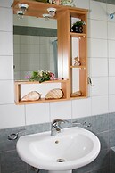 Ananda Spa Villa in Nies