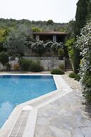 Ananda Spa Villa in Nies