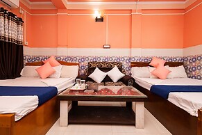 RAJA HOTEL AND LODGE