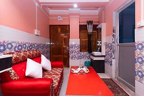 RAJA HOTEL AND LODGE