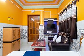 RAJA HOTEL AND LODGE