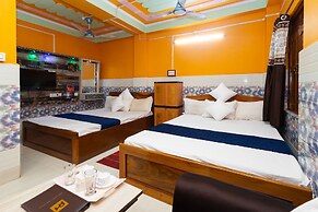 RAJA HOTEL AND LODGE