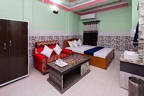 RAJA HOTEL AND LODGE