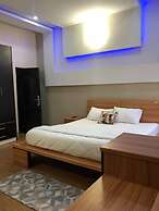 Hilton Summer Apartments