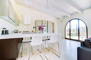 Luxury resort in the Tuscan countryside