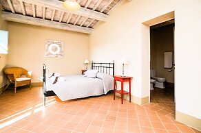 Luxury resort in the Tuscan countryside