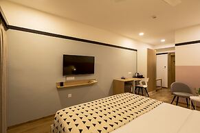 Olive Hotel Indiranagar 100Ft Road by Embassy Group