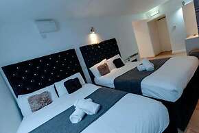Dukes Street Apartment Hotel
