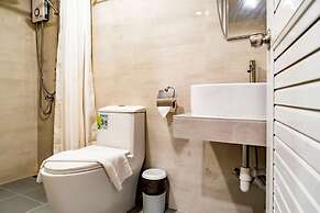 PloyBuri Boutique Hotel