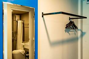 PloyBuri Boutique Hotel