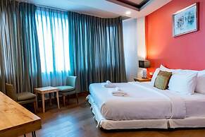 PloyBuri Boutique Hotel