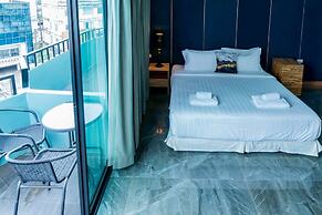 PloyBuri Boutique Hotel