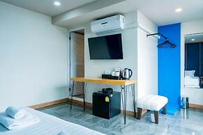 PloyBuri Boutique Hotel