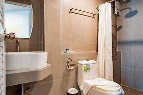 PloyBuri Boutique Hotel