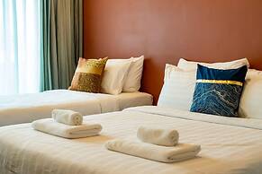 PloyBuri Boutique Hotel