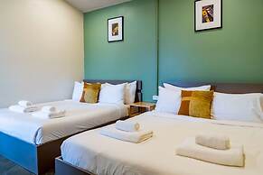 PloyBuri Boutique Hotel