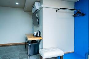 PloyBuri Boutique Hotel