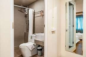 PloyBuri Boutique Hotel