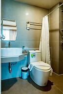 PloyBuri Boutique Hotel