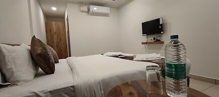 Hotel Amulya Regency