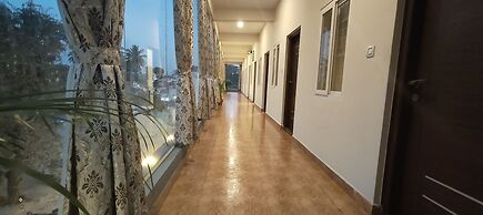 Hotel Amulya Regency