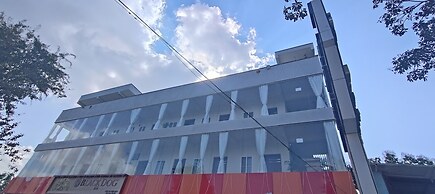 Hotel Amulya Regency