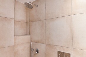 Ampelokipoi Modern Athens Cozy Apt for 2