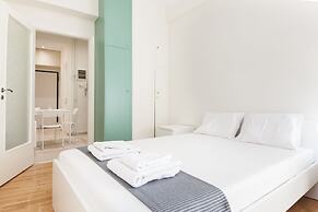 Ampelokipoi Modern Athens Cozy Apt for 2