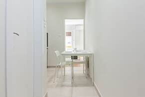 Ampelokipoi Modern Athens Cozy Apt for 2