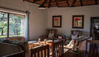 Shalimpo Safari Home - Mashatu Game Reserve