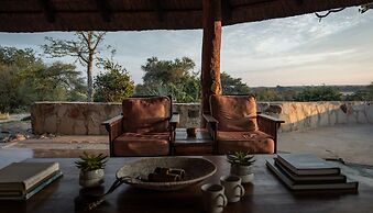 Shalimpo Safari Home - Mashatu Game Reserve