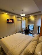 The Red Tent Grand Suites