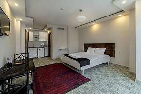 The Red Tent Grand Suites