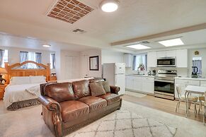 Tucson Studio ~ 2 Mi to University of Arizona!