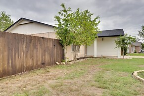 Round Rock Home With Large Yard: 20 Mi to Austin!