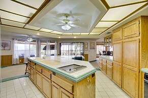 Spacious California Oasis: Patio, Fireplace & Pool