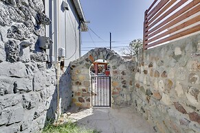 El Paso Home w/ Shared Patio Near Memorial Park