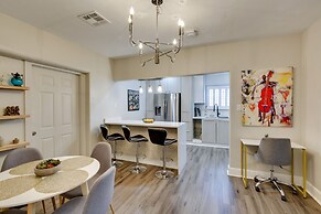 El Paso Home w/ Shared Patio Near Memorial Park