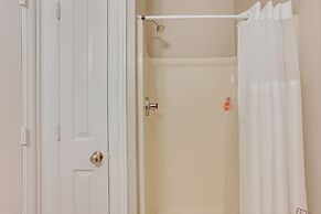 Shelbyville Home - On to the Bourbon Trail!