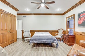 Shelbyville Home - On to the Bourbon Trail!