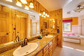 Lake & Mtn Views: Spectacular Grand Lake Home