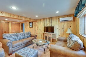 Lake & Mtn Views: Spectacular Grand Lake Home