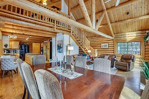 4 Mi to Rocky Mtn Nat'l Park: Cabin Near Town!