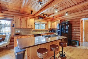 4 Mi to Rocky Mtn Nat'l Park: Cabin Near Town!