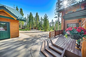 4 Mi to Rocky Mtn Nat'l Park: Cabin Near Town!