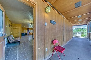 Capitan Vacation Rental w/ Grill, Near Ruidoso!